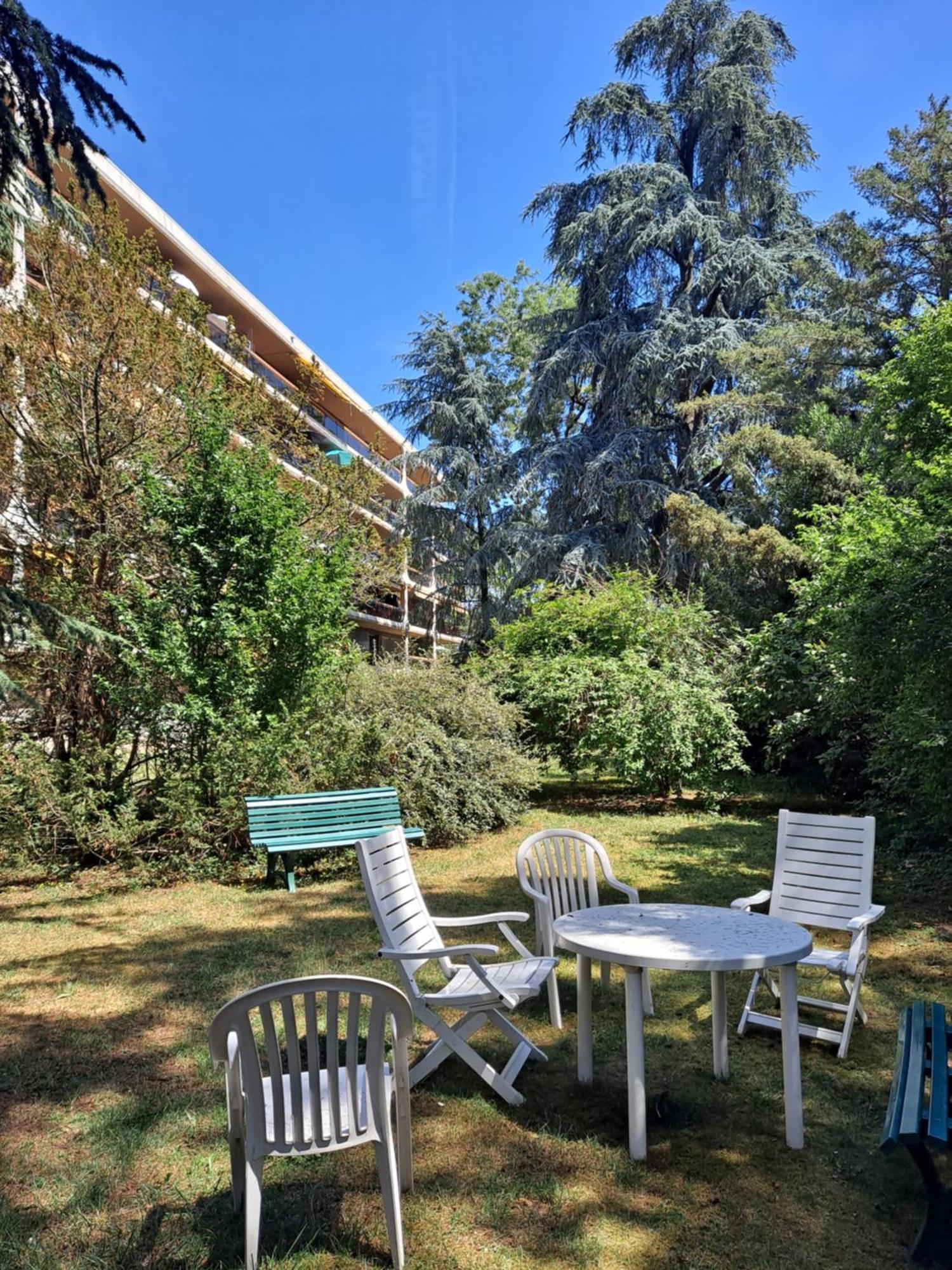 Ferienwohnung Le Duc De Savoie Thonon Exterior foto